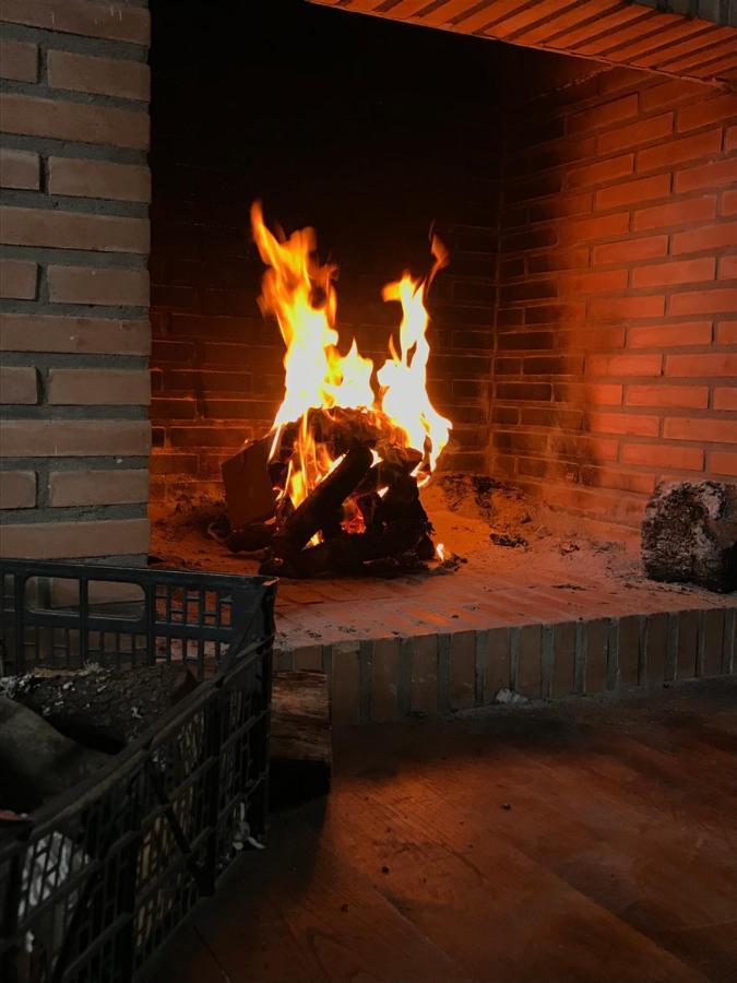 Posada Rural La Resinera La Adrada Ngoại thất bức ảnh