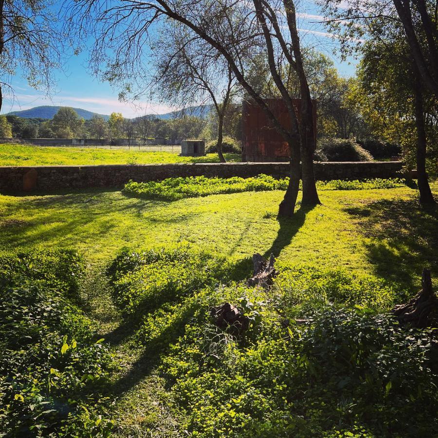 Posada Rural La Resinera La Adrada Ngoại thất bức ảnh