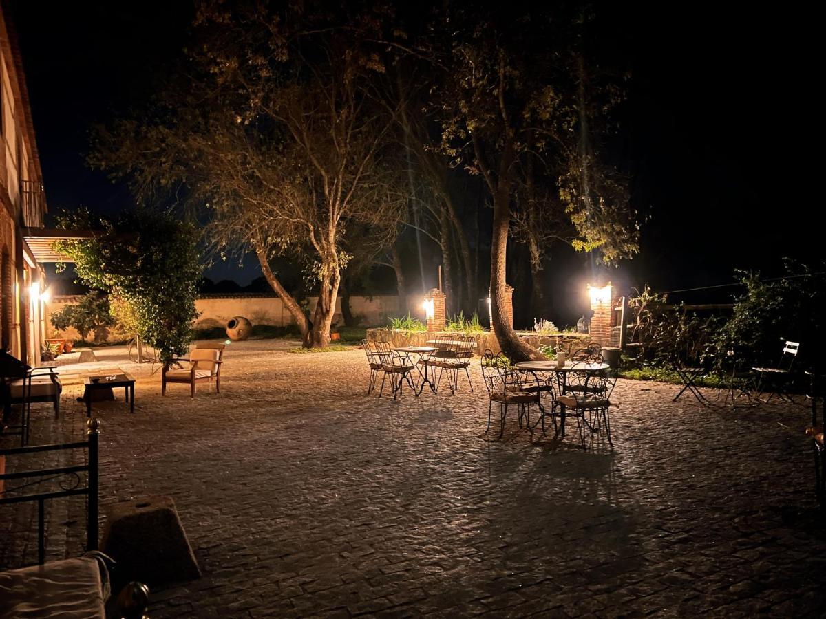 Posada Rural La Resinera La Adrada Ngoại thất bức ảnh